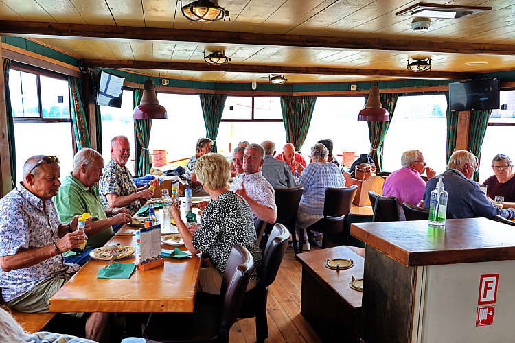 18 mei 2022 - Seniorenuitje-Pannenkoekenboot_047